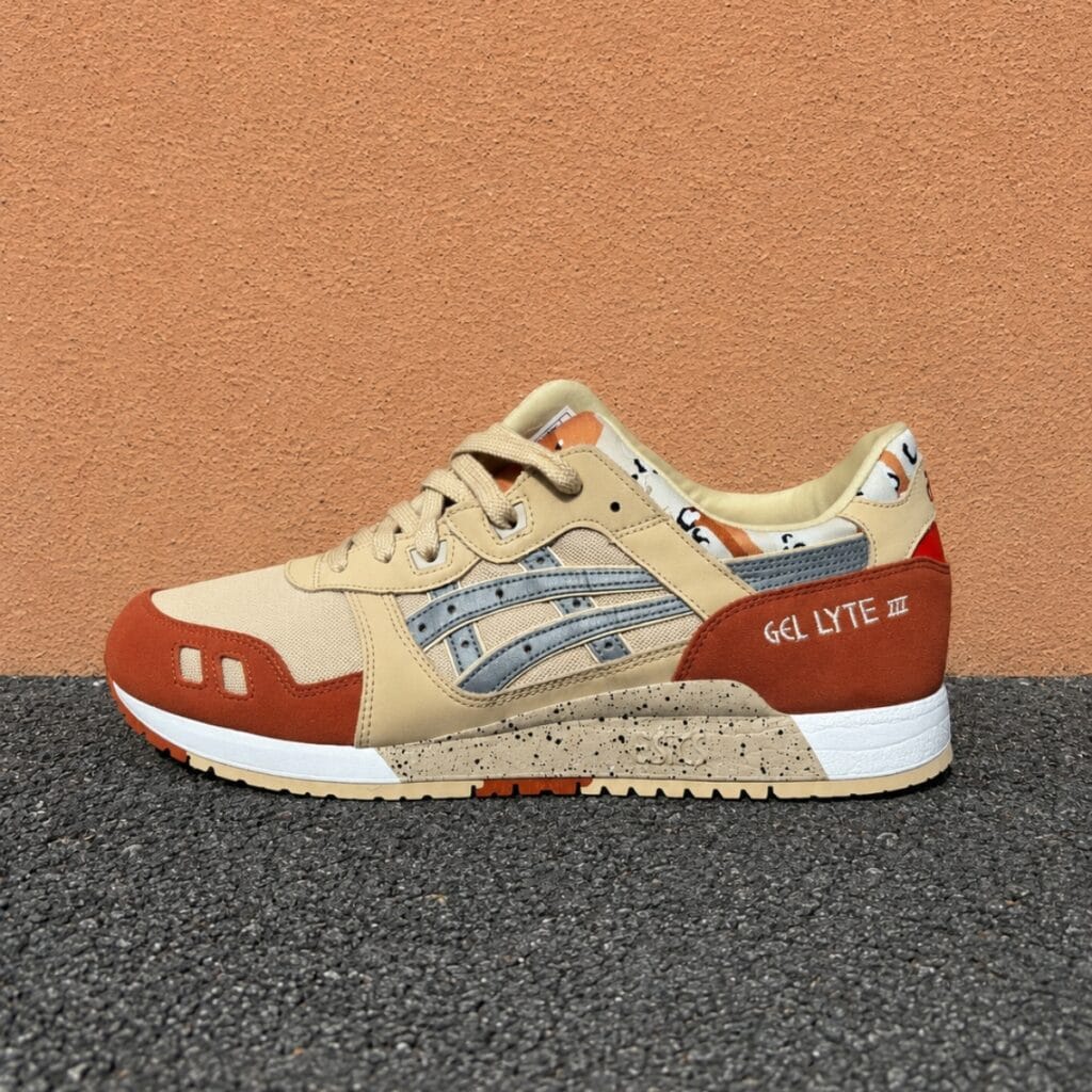 ASICS Gel-Lyte III Marzipan Desert taille 46 vue latérale sneaker beige et marron